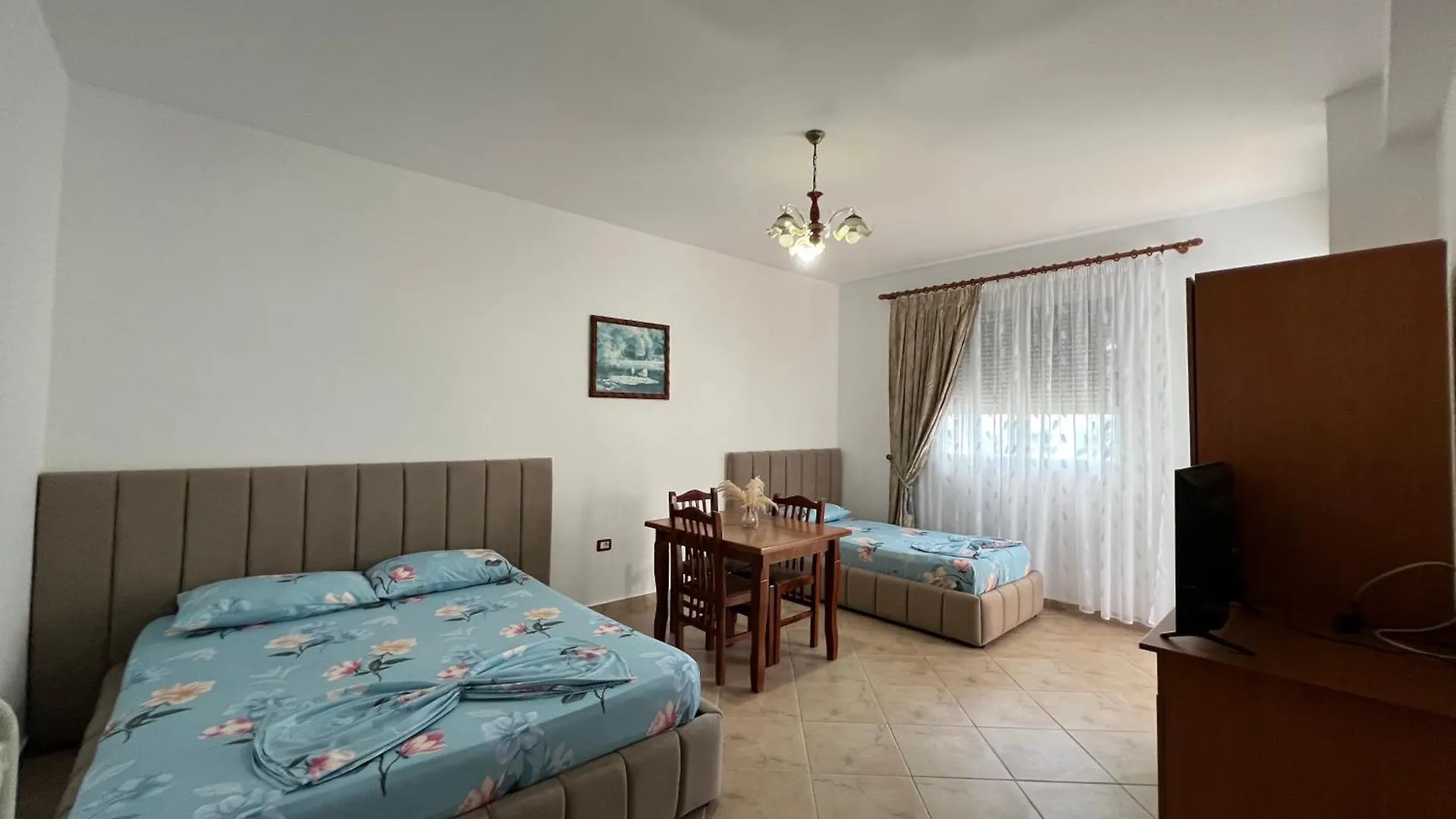 Armando Home-Free Parking Included Vlorë 0*,