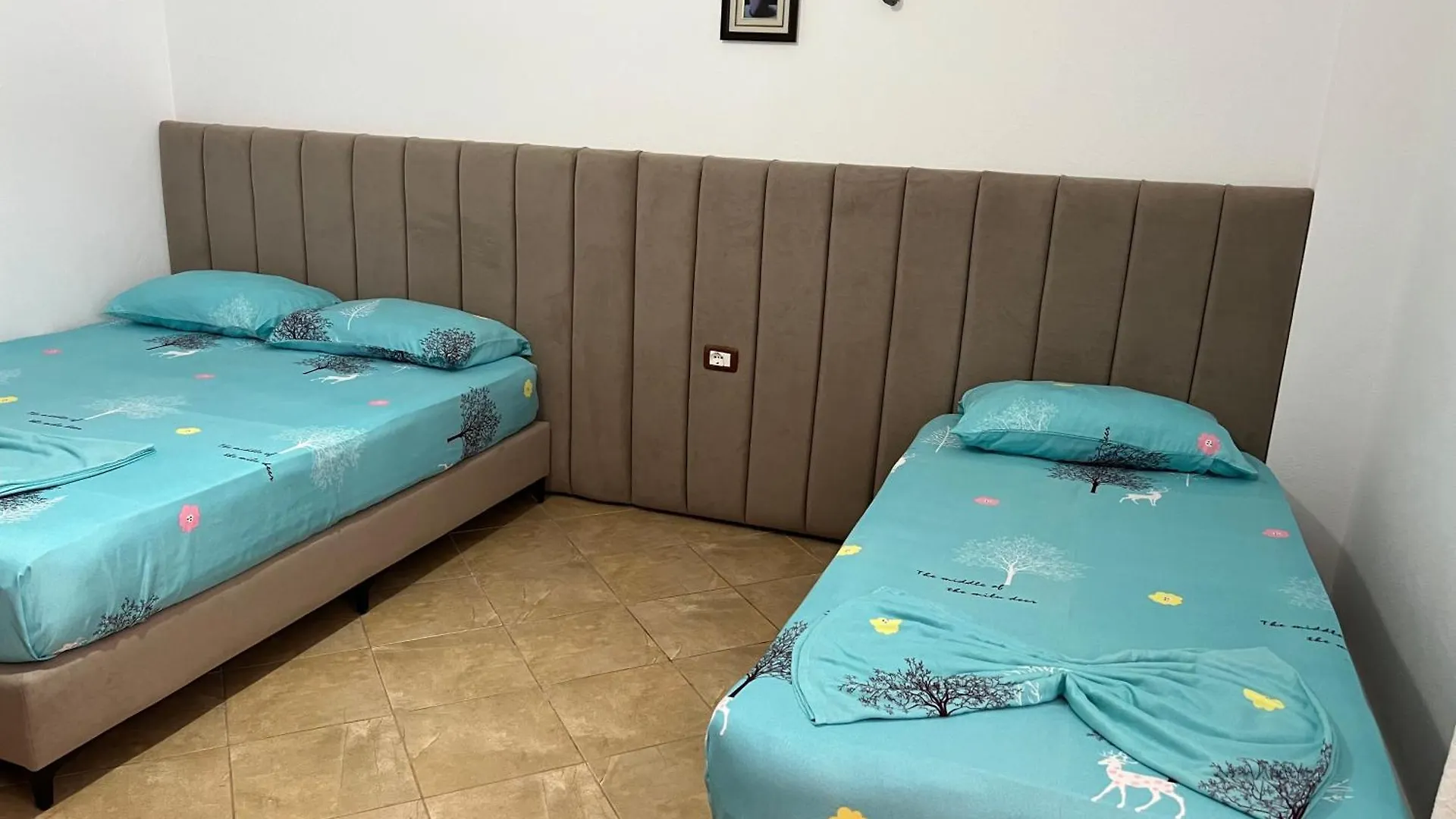 Armando Home-Free Parking Included Vlorë 0*,  Albánie